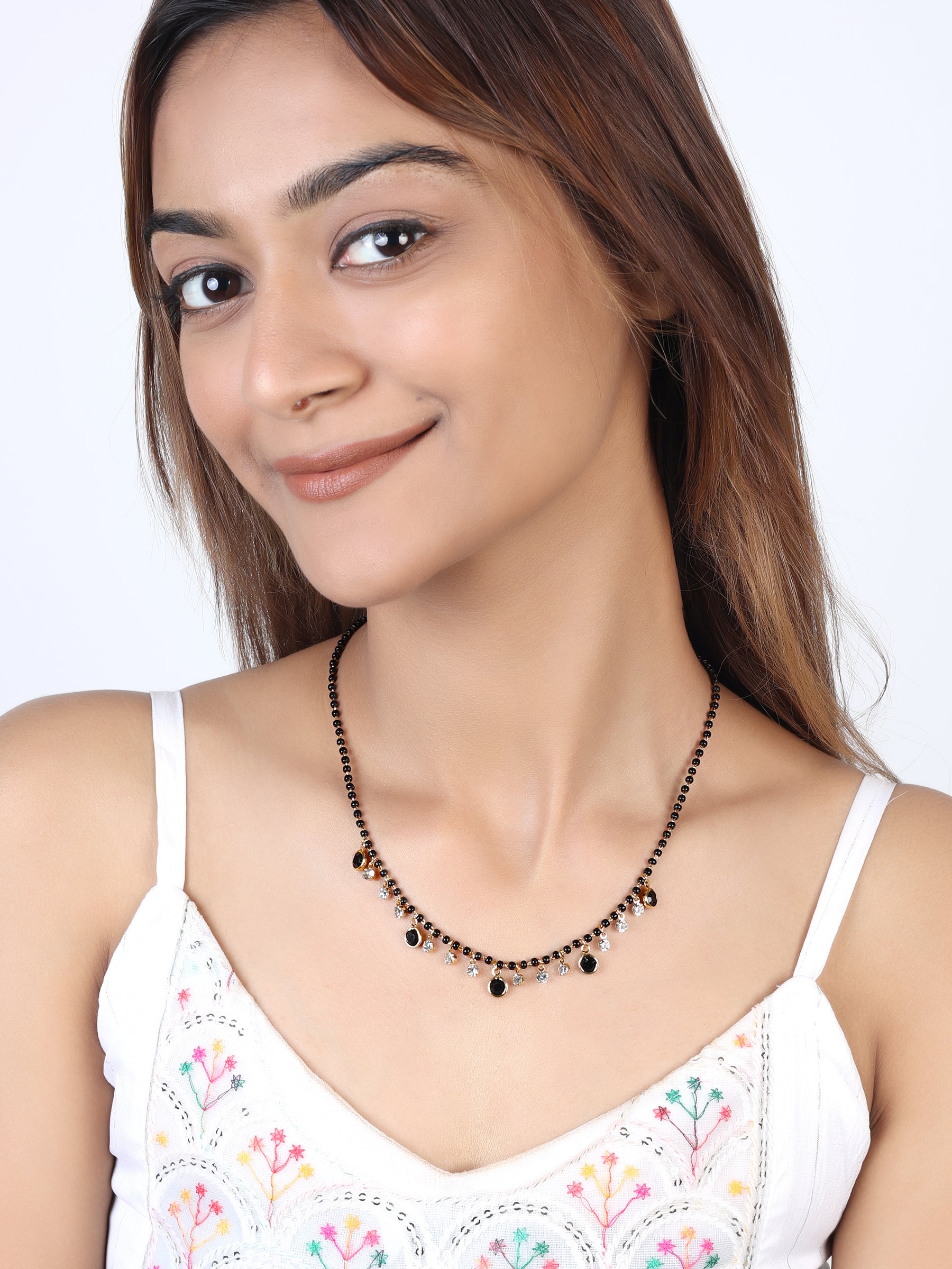 JHB Black Stone Black Bead Chain Short Mangalsutra Tanmaniya Necklaces For Women